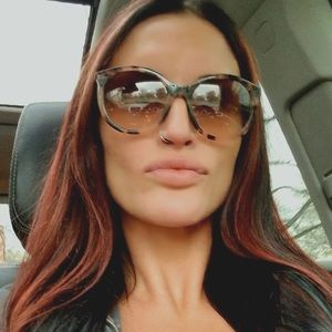 Meet your Posher, Jacqui